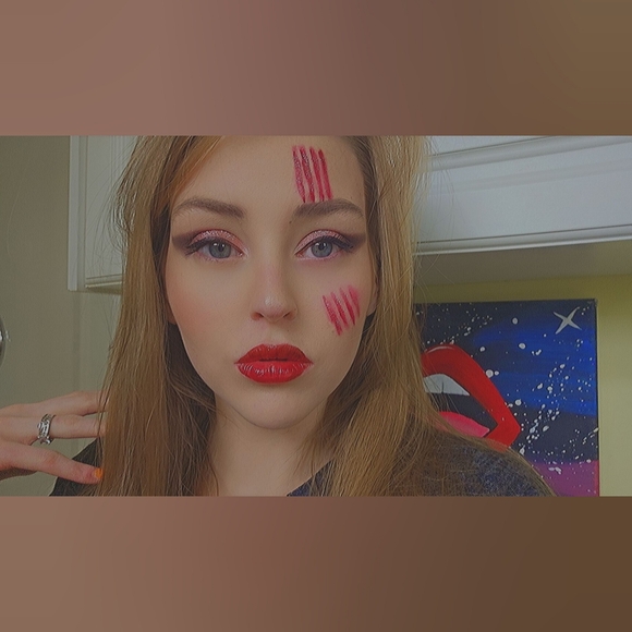 Meet your Posher, Ashley - Picture 4 of 5